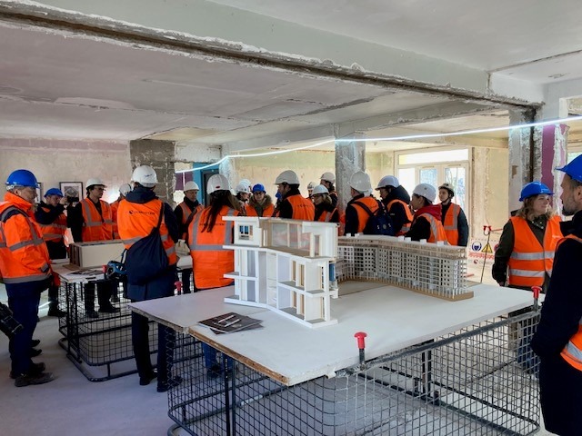 Une visite de presse qui met en avant les innovations et le réemploi réalisés par la RIVP et nos partenaires.